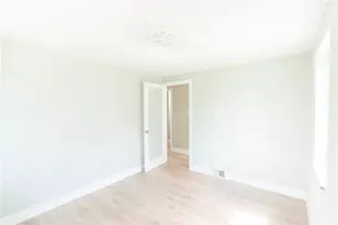 66 School, Green Tree, PA 15220 - Photo 14