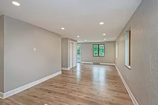 66 School, Green Tree, PA 15220 - Photo 6