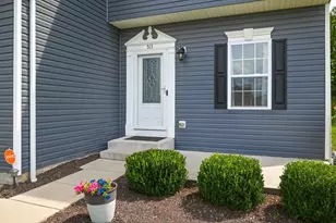 513 Royal Ct, North Fayette, PA 15057 - Photo 2