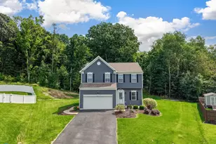 513 Royal Ct, North Fayette, PA 15057 - Photo 32
