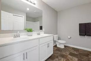 513 Royal Ct, North Fayette, PA 15057 - Photo 22