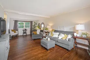 32 Carlsbad Rd, Pittsburgh, PA 15239 - Photo 4