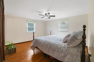 32 Carlsbad Rd, Pittsburgh, PA 15239 - Photo 14