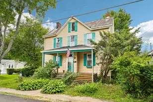 416 E New Castle St, Harmony Boro, PA 16063 - Photo 2