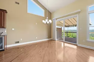 1571 Staunton Dr, Moon/Crescent Twp, PA 15108 - Photo 10