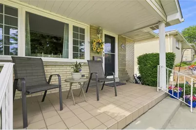 29 Jackson Dr, Monessen, PA 15062 - Photo 2
