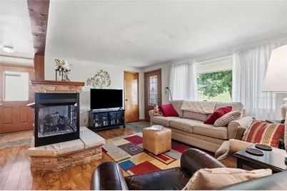 29 Jackson Dr, Monessen, PA 15062 - Photo 6