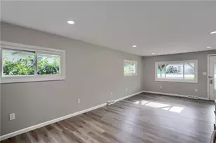 227 Country Club Rd, South Strabane, PA 15301 - Photo 12