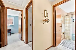 106 Vermillion Dr, Pittsburgh, PA 15209 - Photo 14