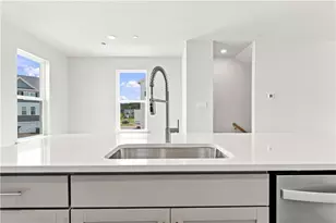 526 Cooper St, Pittsburgh, PA 15090 - Photo 12
