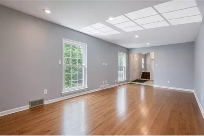 36 S Collinwood Dr, Pittsburgh, PA 15215 - Photo 16