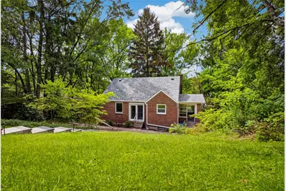 217 Curry Hollow Rd, West Mifflin, PA 15122 - Photo 1
