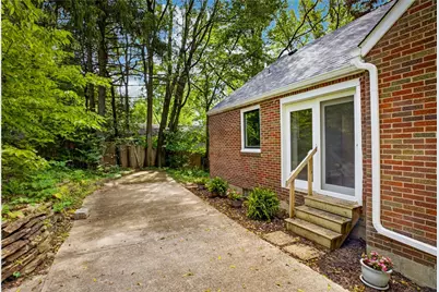 217 Curry Hollow Rd, West Mifflin, PA 15122 - Photo 22