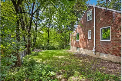 217 Curry Hollow Rd, West Mifflin, PA 15122 - Photo 24
