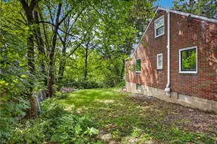217 Curry Hollow Rd, West Mifflin, PA 15122 - Photo 24