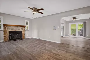 217 Curry Hollow Rd, West Mifflin, PA 15122 - Photo 4