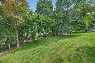 835 Boulder Dr, Bethel Park, PA 15102 - Photo 34