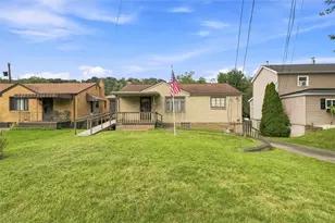 908 E Smithfield St, Elizabeth Twp/Boro, PA 15135 - Photo 2