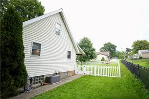 743 Spring St, Harmony Boro, PA 16037 - Photo 20