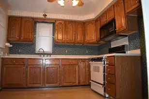 706 Lechner Ln, Pittsburgh, PA 15227 - Photo 10