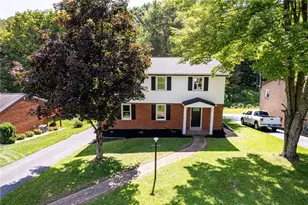 634 Stamford Dr, Hempfield Township, PA 15601 - Photo 2