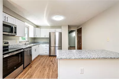 634 Stamford Dr, Hempfield Township, PA 15601 - Photo 18