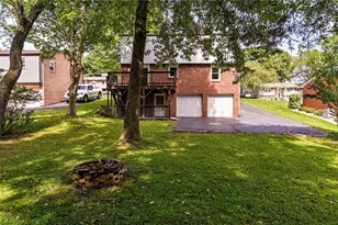 634 Stamford Dr, Hempfield Township, PA 15601 - Photo 4