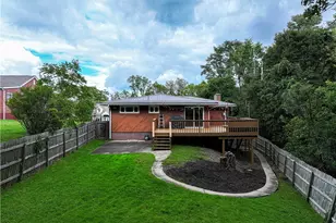 1933 Broadview Pl, Hopewell Township, PA 15001 - Photo 24