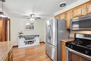 1729 Beryl Dr, Pittsburgh, PA 15227 - Photo 16