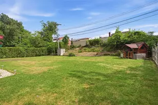 1729 Beryl Dr, Pittsburgh, PA 15227 - Photo 36