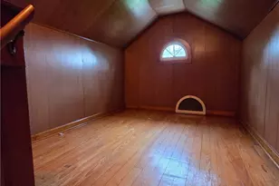 42 S Crescent Ave, Hermitage, PA 16148 - Photo 22