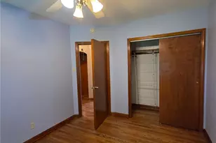42 S Crescent Ave, Hermitage, PA 16148 - Photo 16