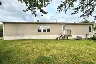 501 Harvard Cir, Freedom, PA 15042 - Photo 16