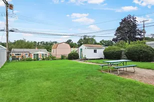 320 Livingston Rd, West Mifflin, PA 15122 - Photo 26