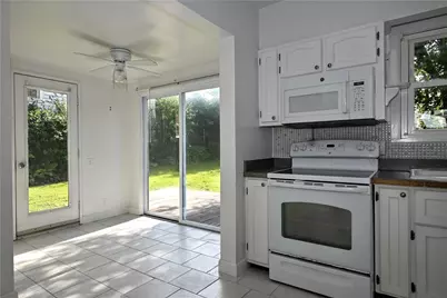 910 Elmwood St, Port Vue, PA 15133 - Photo 16