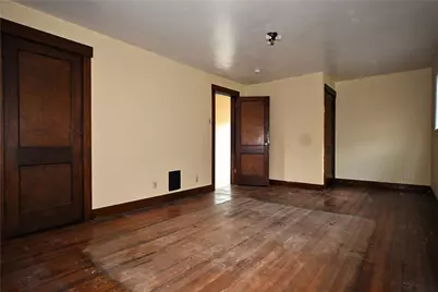 910 Elmwood St, Port Vue, PA 15133 - Photo 22