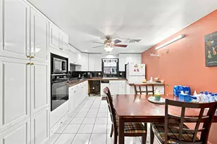 705 Broadway Ave, Stowe Township, PA 15136 - Photo 6
