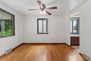 1818 Oakhurst St, Pittsburgh, PA 15210 - Photo 6