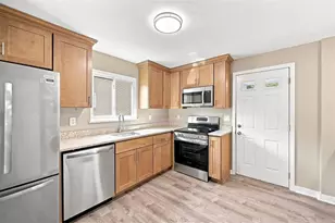 6 S Spring St, Etna, PA 15223 - Photo 8