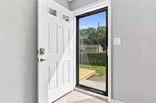 6 S Spring St, Etna, PA 15223 - Photo 2
