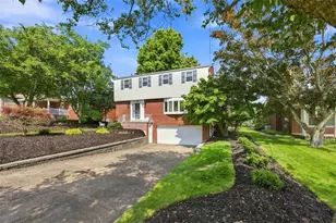 139 Maryland Dr, Scott Township, PA 15106 - Photo 4