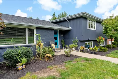 2640 Thorntree Dr, Pittsburgh, PA 15241 - Photo 2