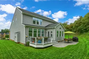 107 Victoria Ct, Robinson Twp, PA 15136 - Photo 34