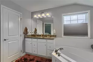 107 Victoria Ct, Robinson Twp, PA 15136 - Photo 24
