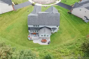 107 Victoria Ct, Robinson Twp, PA 15136 - Photo 46
