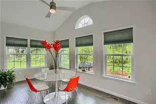 107 Victoria Ct, Robinson Twp, PA 15136 - Photo 12