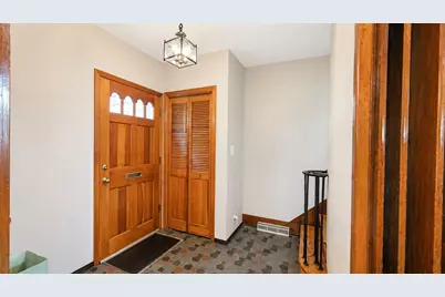 525 Walnut Street, Vandergrift, PA 15690 - Photo 4