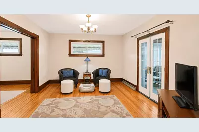 525 Walnut Street, Vandergrift, PA 15690 - Photo 6