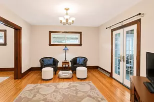 525 Walnut St, Vandergrift, PA 15690 - Photo 6