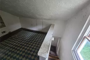 932 Excelsior St, Pittsburgh, PA 15210 - Photo 12